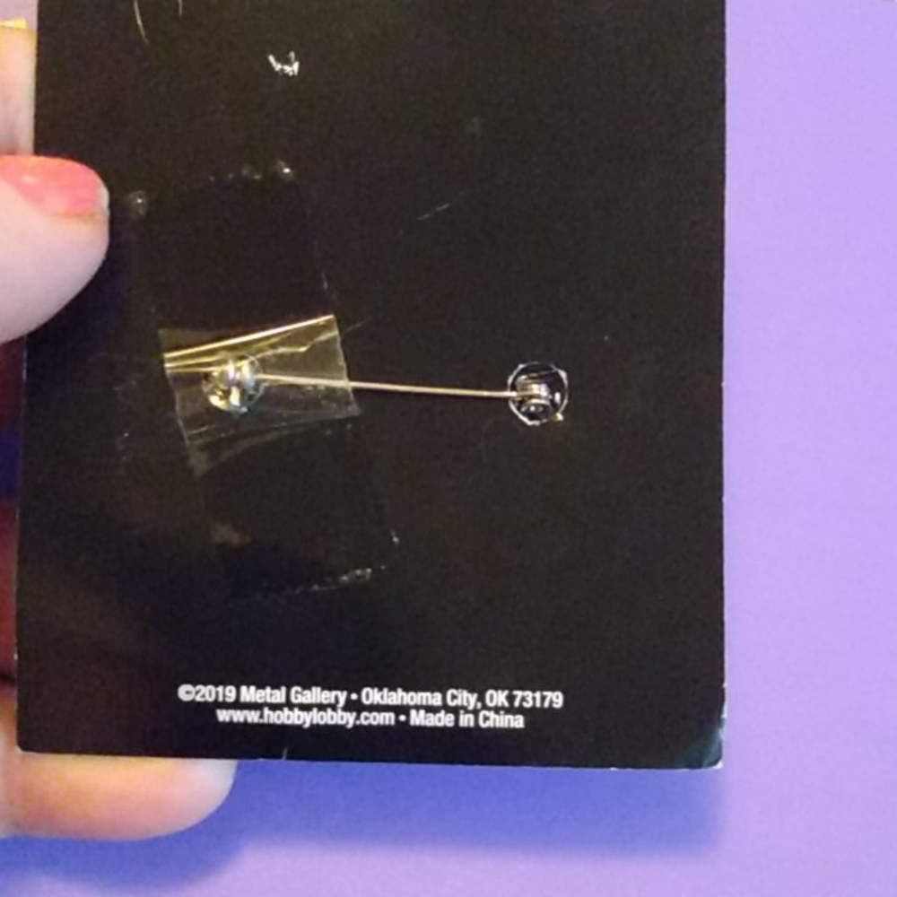 Brooch - Picture 2 of 3